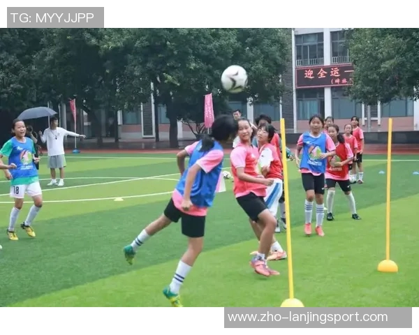 宁夏足球队奋勇争先展现拼搏精神助力地方体育发展与青少年培养